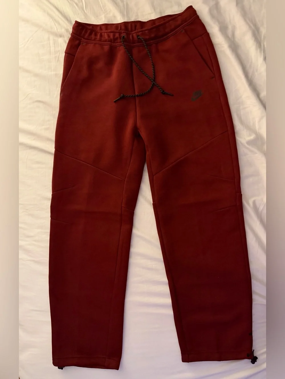 Nike Tech Open-Hem Fleece Pants Dark Team Red Black Men’s Medium NWT